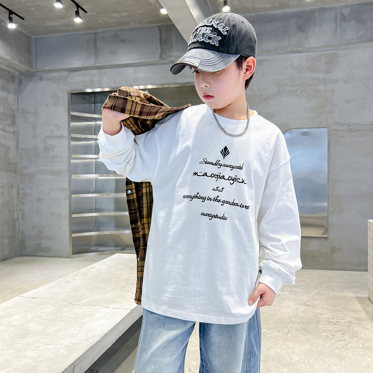 Sobrecamisa infantil de cuadros y manga larga