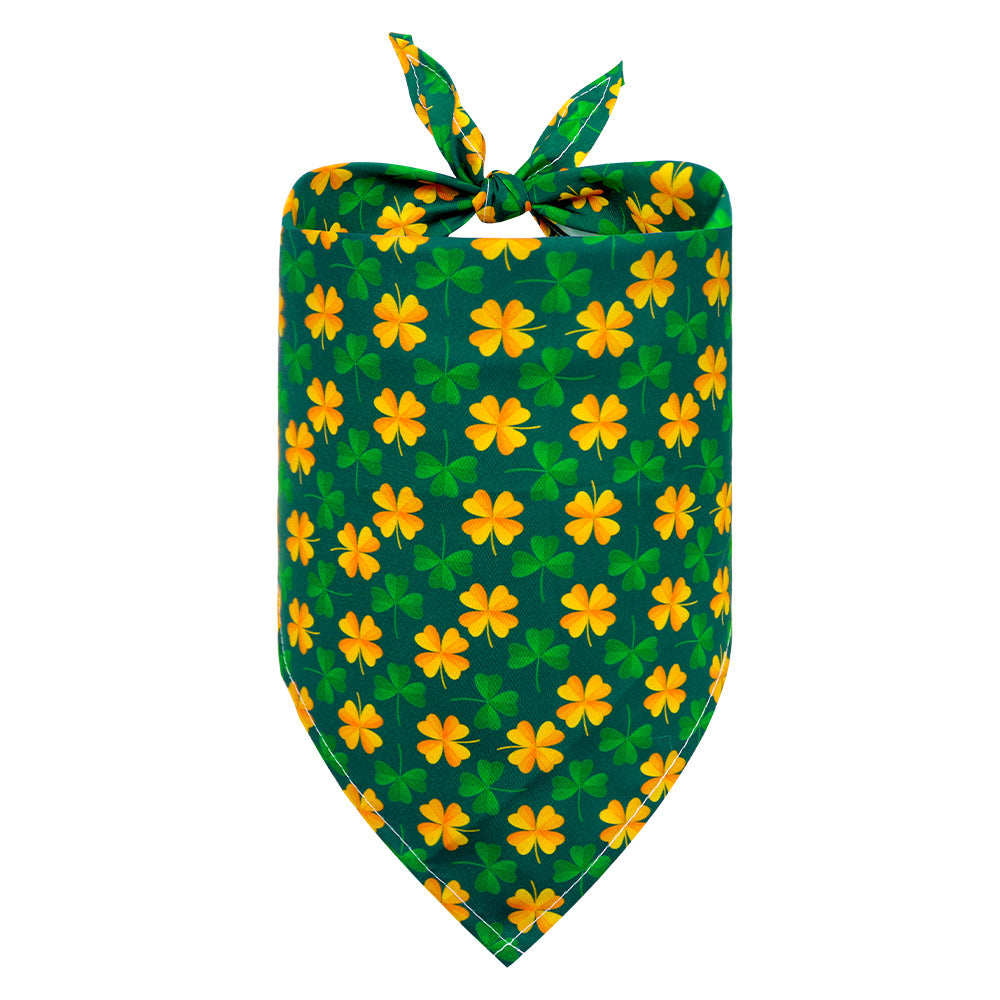 Bandana de tréboles para mascotas