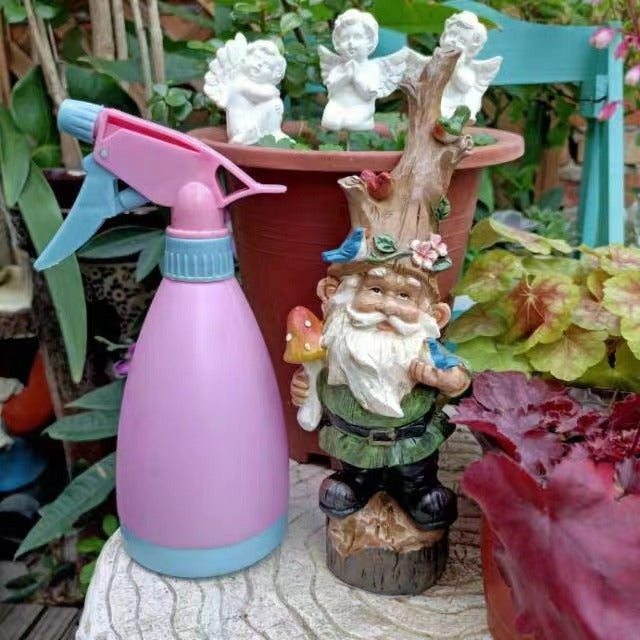 Figura de duende de resina para jardín