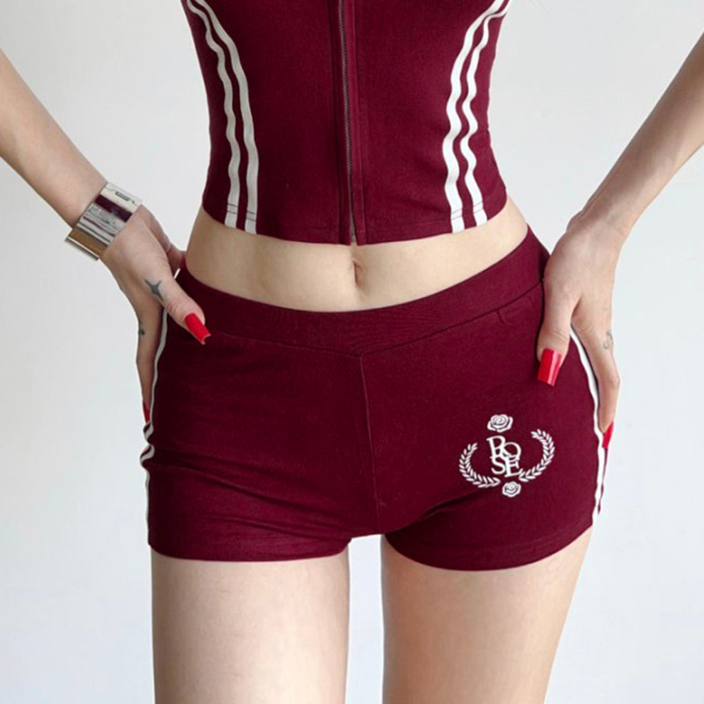 Shorts de yoga con estampado de letras