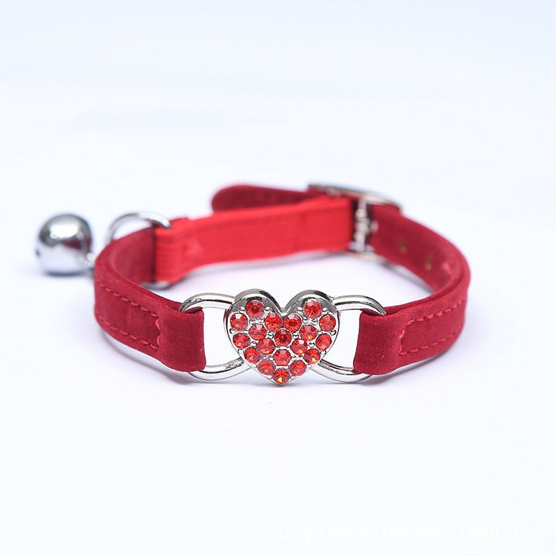 Collar de terciopelo con cascabel para mascotas