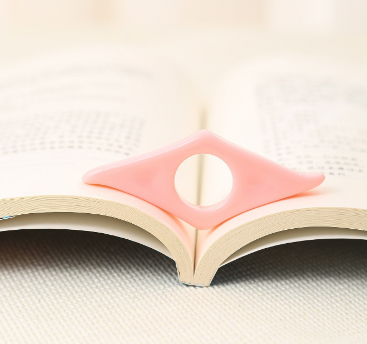 Sujetapáginas de pulgar para lectura