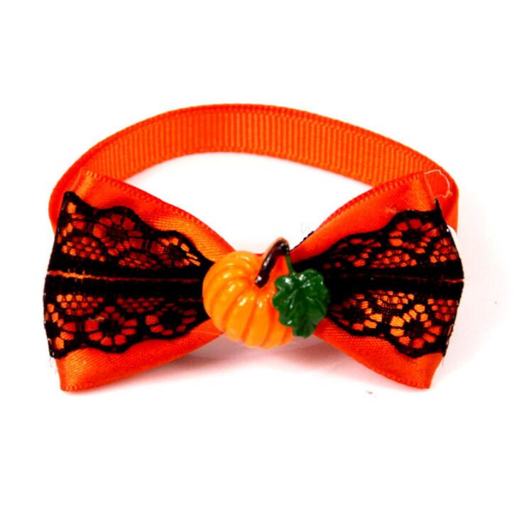 Moño naranja para mascota con calabaza y encaje negro