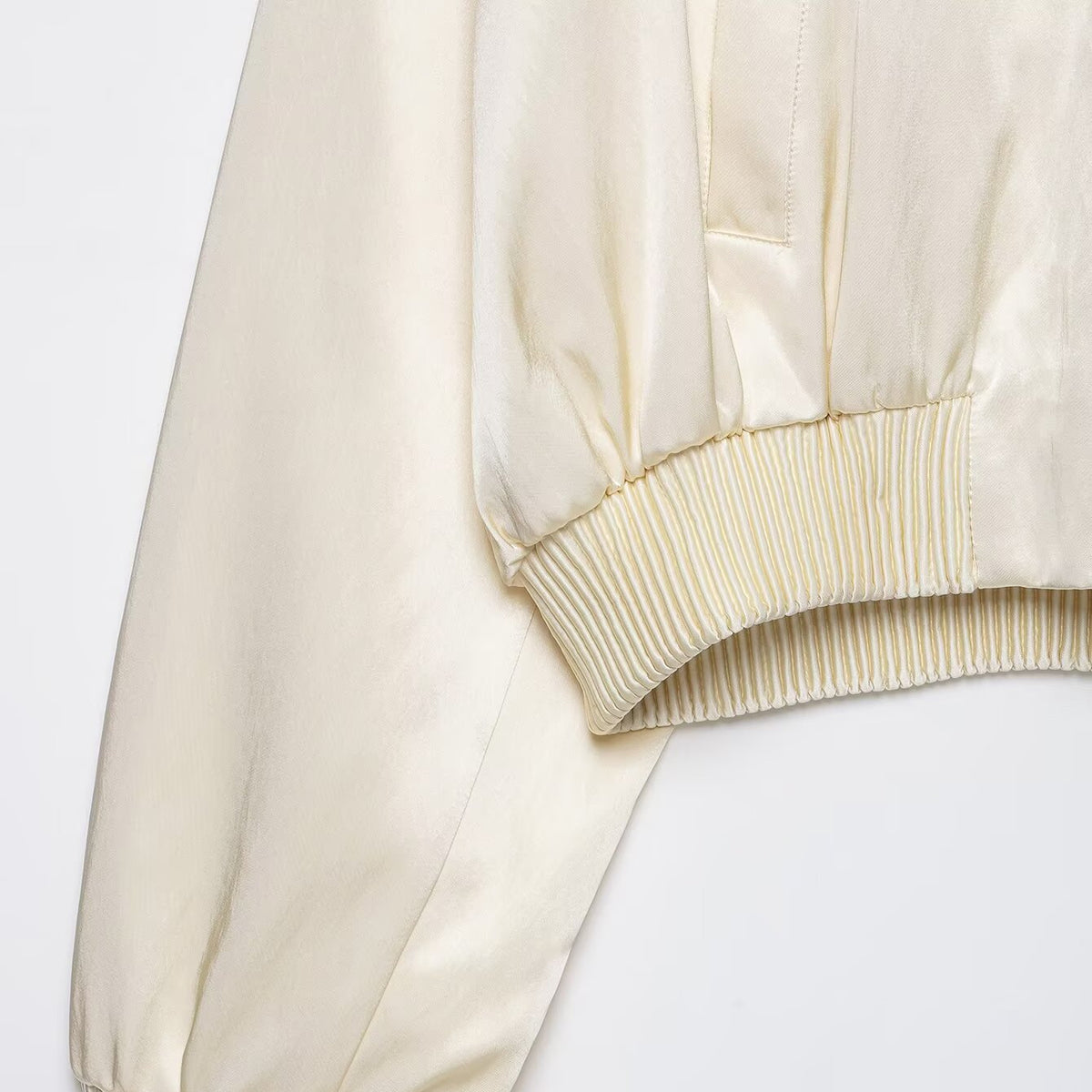 Chaqueta bomber holgada beige con cremallera